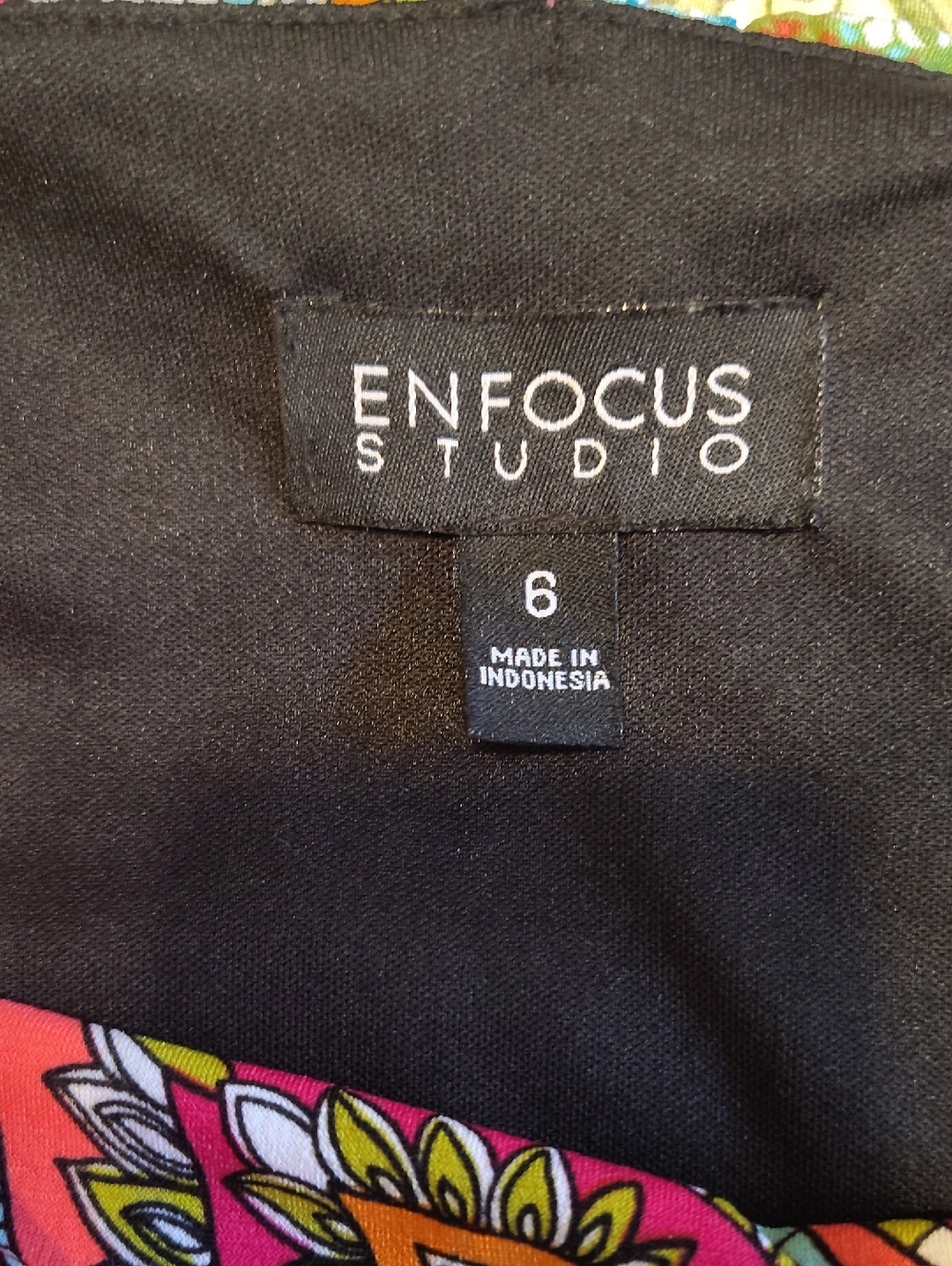 Enfocus Dress - Picture 6 of 7